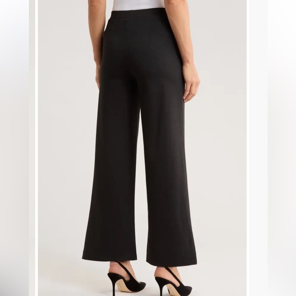 Ellen Tracy Ponte Pull On Pant Medium NWT!